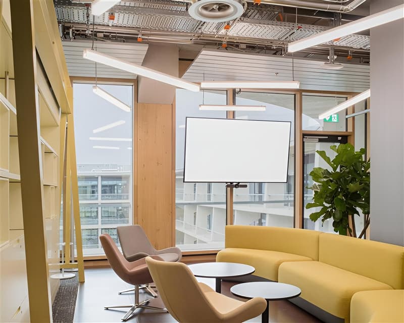 2'000 m2 di uffici nel più grande campus di innovazione Life Science della Svizzera (5)