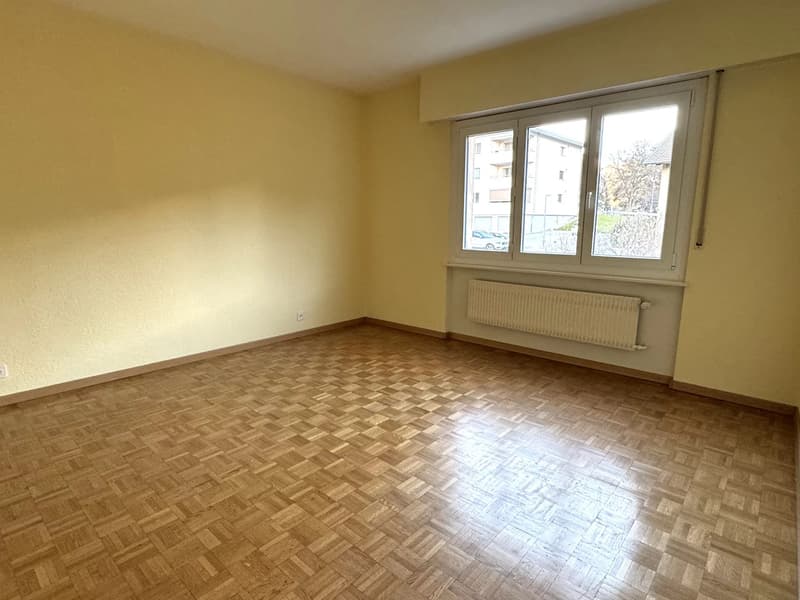 Sierre Noes, beautiful 4.5-room apartment with great potential (2)