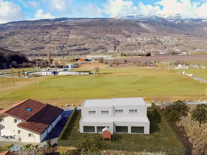Lush surroundings for this bright 5.5-room villa (6)