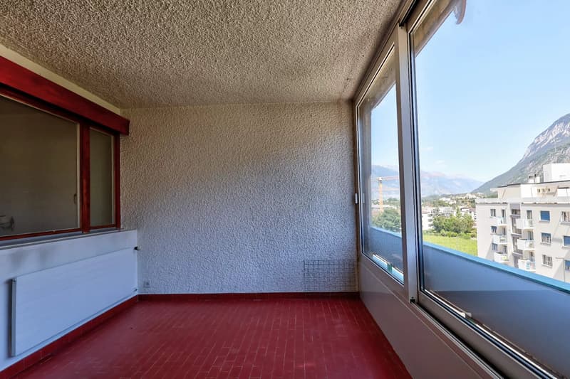 Sierre | Einladende Räumlichkeiten für diese 4,5-Zimmer-Wohnung zur Renovierung (4)