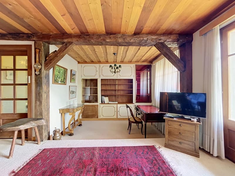 Chalet mit Charme in Arveyes - Seltenes Objekt mit Potenzial (5)