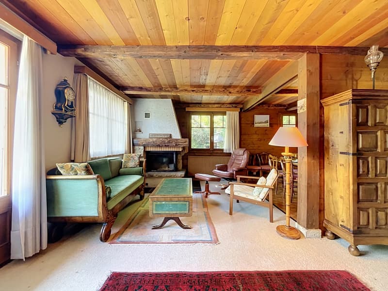 Chalet mit Charme in Arveyes - Seltenes Objekt mit Potenzial (3)