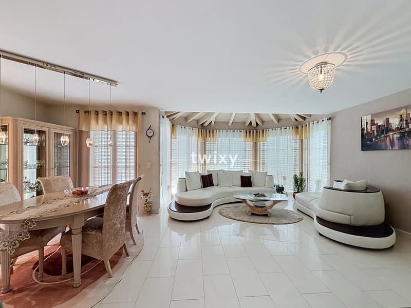 Collombey | Lichtdurchflutete 6.5-Zimmer-Villa (1)