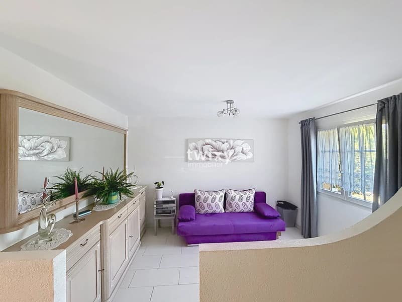 Collombey | Lichtdurchflutete 6.5-Zimmer-Villa (7)