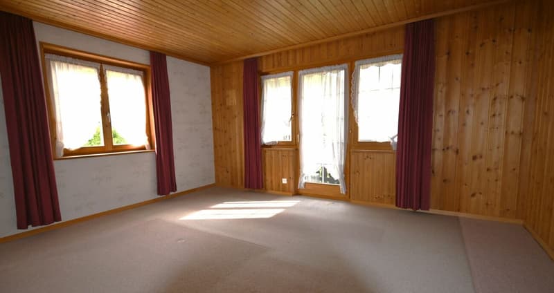 Zimmer Obergeschoss mit Balkon
