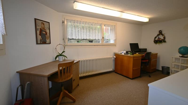 Gepflegtes, einseitig angebautes 5-Zimmer-Einfamilienhaus (15)