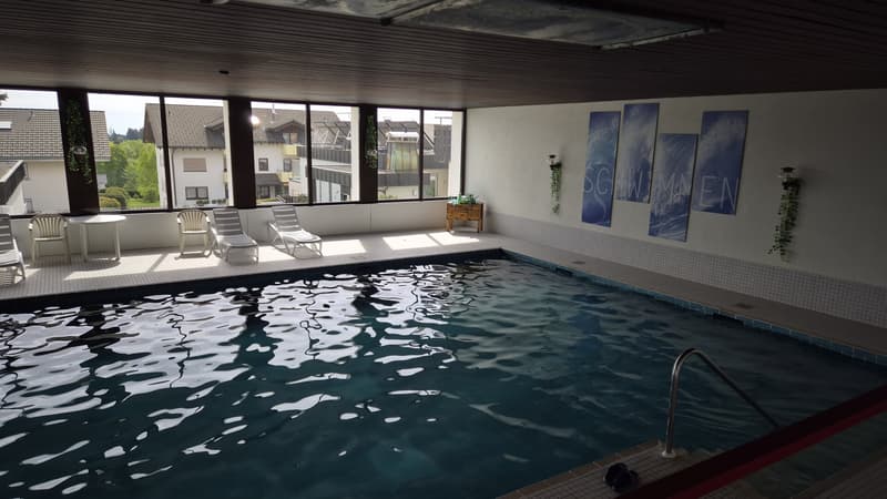 Schwimmbad/Sauna