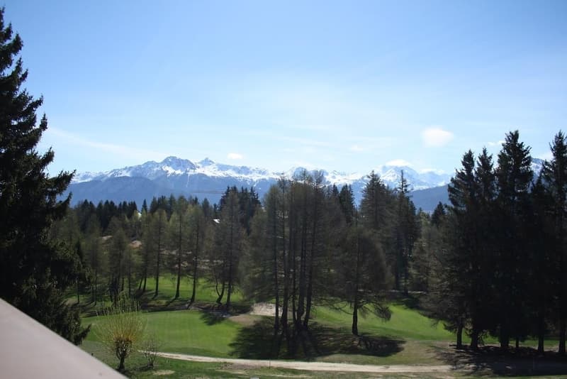 LOC 116 - EUROPE (9)