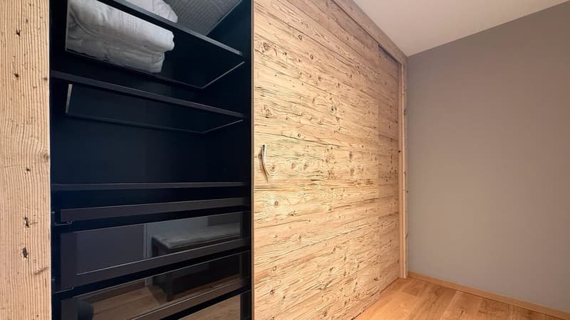 Chambre 3 - Dressing / Bedroom 3 - Dressing room / Camera da letto 3 - Spogliatoio