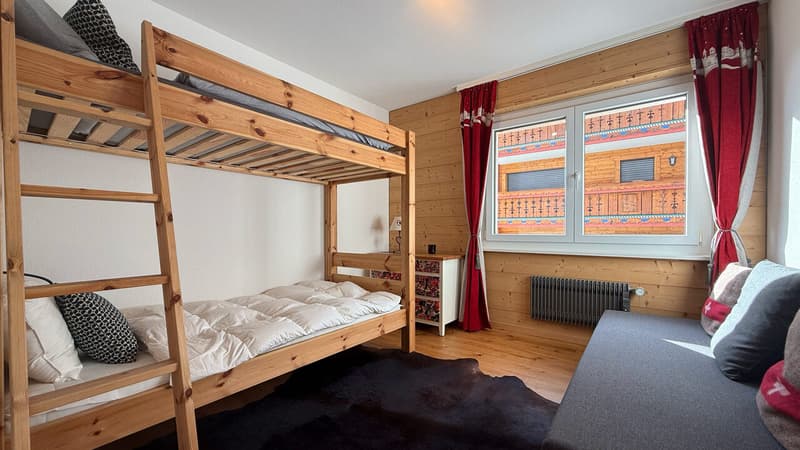 Chambre secondaire / Secondary bedroom / Camera da letto secondaria