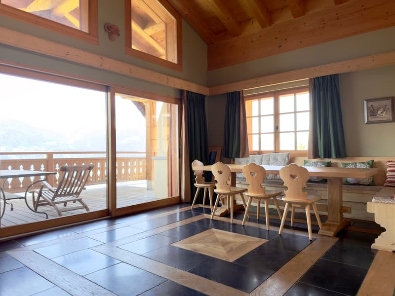 Salle à manger / Dining room / Sala da pranzo