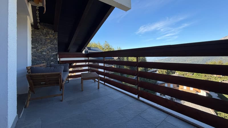 Balcon - Ouest - Vue 1 / Balcony - West - View 1 / Balcone - Ovest - Vista 1