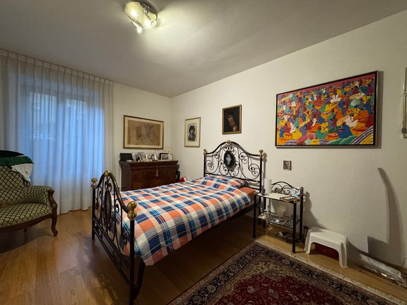 Living in a historic villa in Cadro (7)