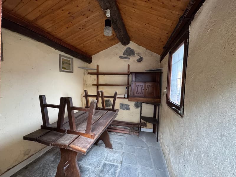 Casa unifamiliare da nucleo da ristrutturare a Bironico (3)