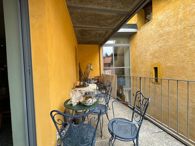 Esclusivo appartamento 5.5 in edificio storico a Lugano Carona (6)