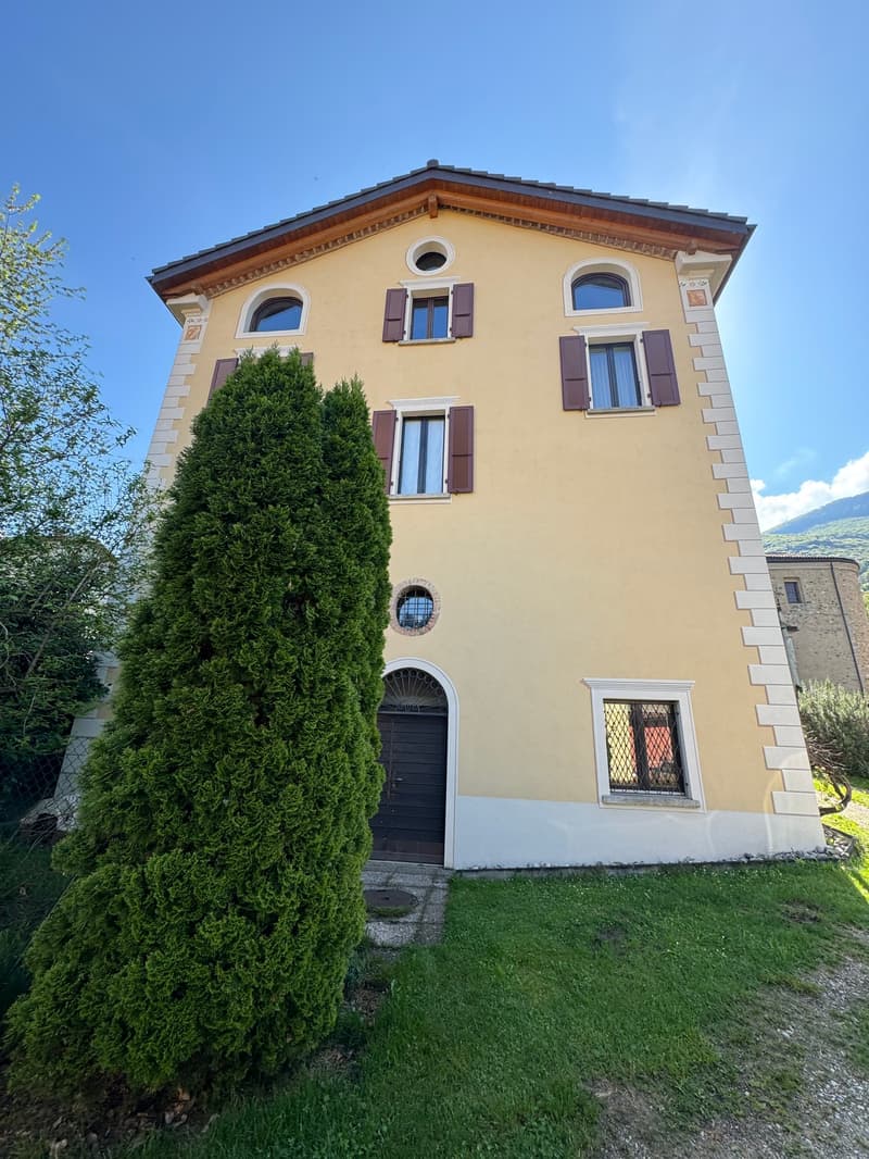 Vivere in una villa d'epoca a Cadro (10)