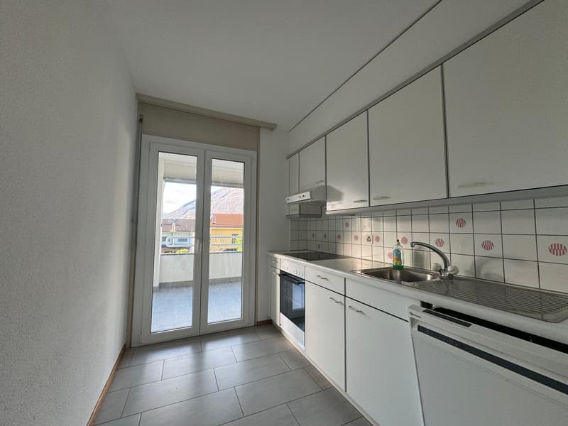 Appartamento 4.5 loc. in zona comoda vicinanza scuole a Giubiasco (5)