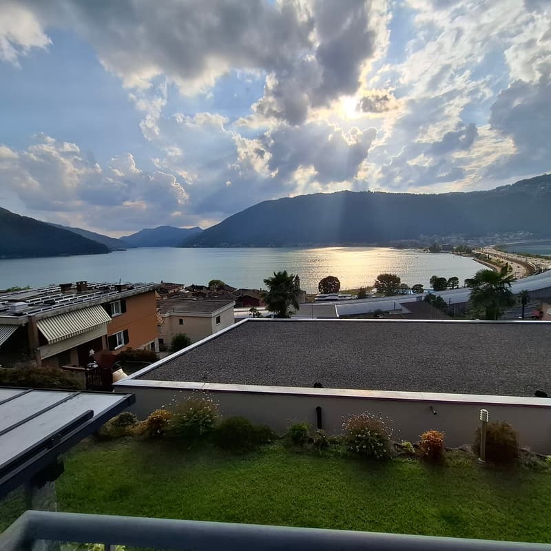 Incantevole casa unifamiliare 4.5 con vista lago a Bissone (2)