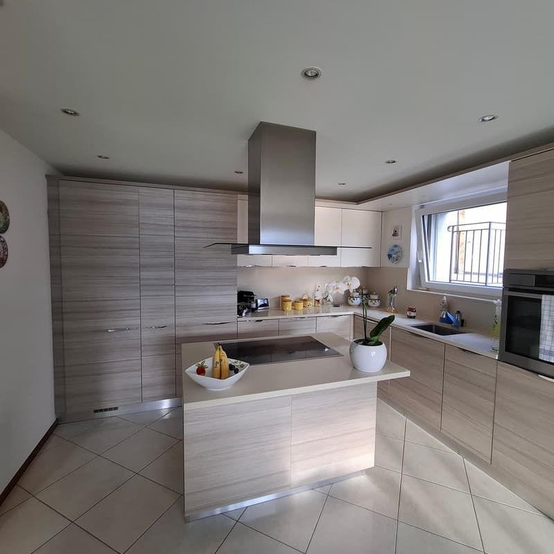 Incantevole casa unifamiliare 4.5 con vista lago a Bissone (6)