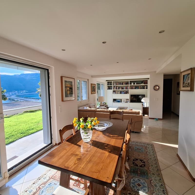 Incantevole casa unifamiliare 4.5 con vista lago a Bissone (4)