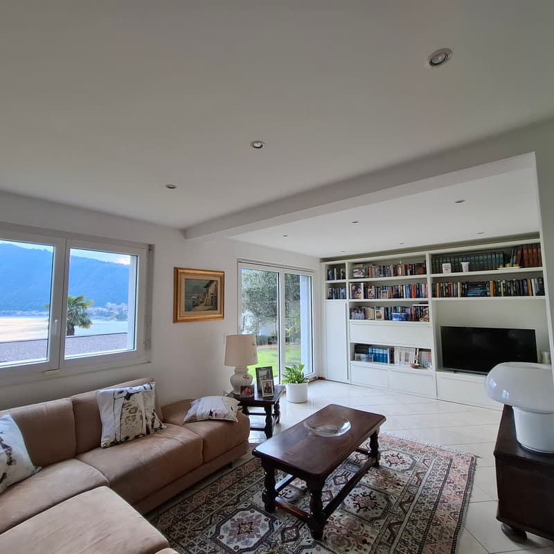 Incantevole casa unifamiliare 4.5 con vista lago a Bissone (9)