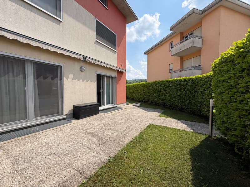 Grande casa monofamiliare 4.5 con giardino a Genestrerio posteggi inclusi (1)