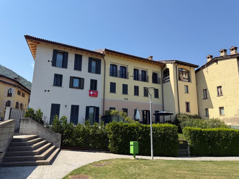 Nuova palazzina a reddito di 6 appartamenti a Pura (11)