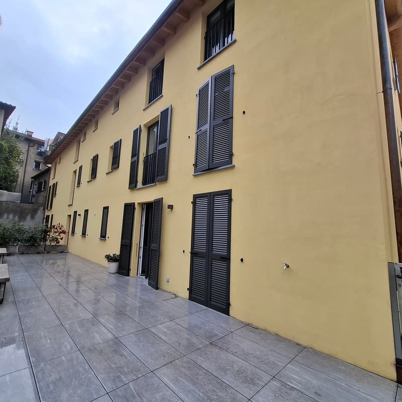 Moderno appartamento 4.5 locali a Cadro con ampia terrazza (1)