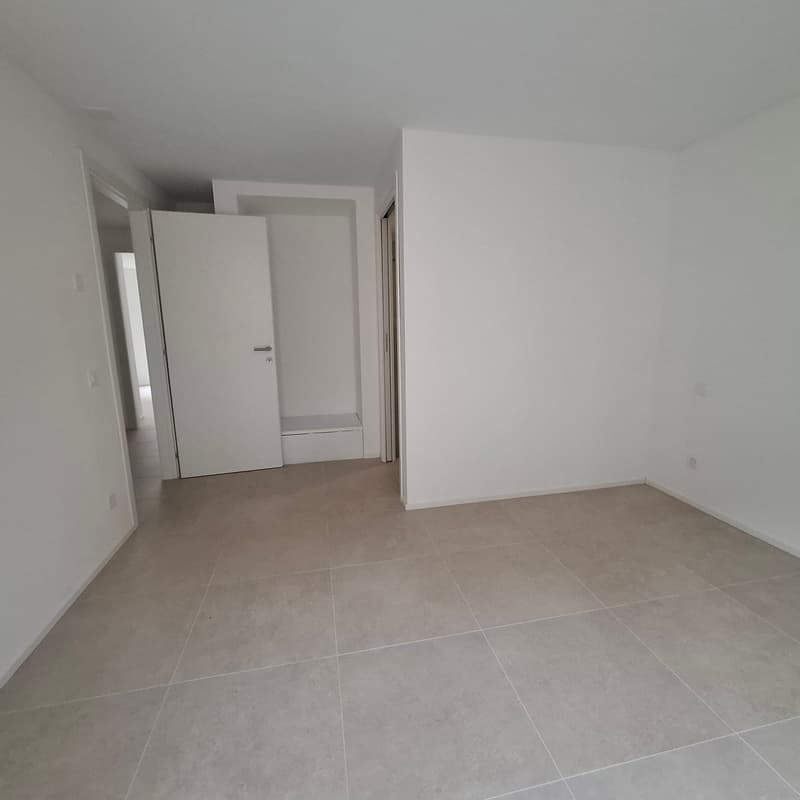 Moderno appartamento 4.5 locali a Cadro con ampia terrazza (6)