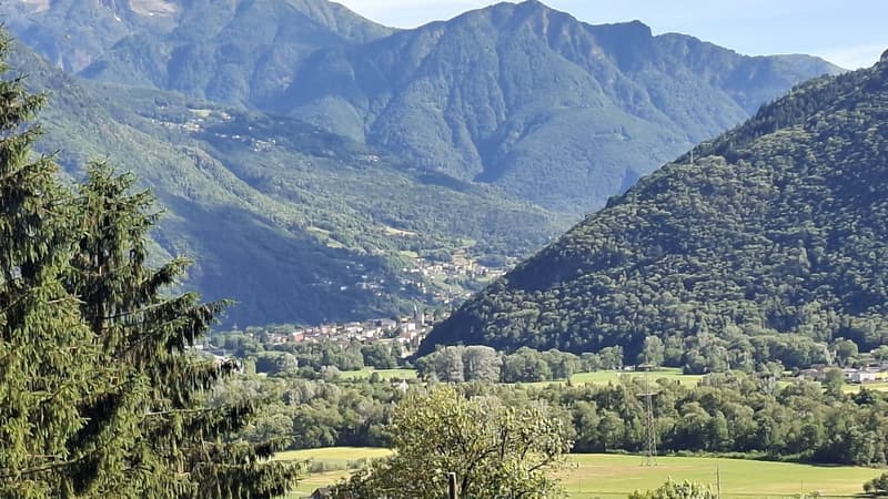 Casa unifamiliare a Claro (9)
