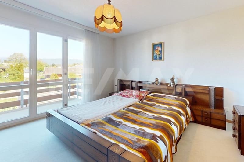 Rural Idyll: 4.5 Room Owner-Occupied Apartment (11)