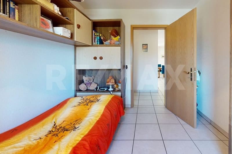 Rural Idyll: 4.5 Room Owner-Occupied Apartment (12)