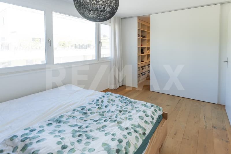 Living in the Green: 4.5 Room Semi-Detached House for Families (10)