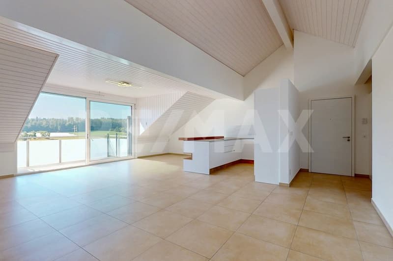 Moderno: appartamento mansardato di 3,5 locali con vista panoramica a Golaten (Kallnach) (2)