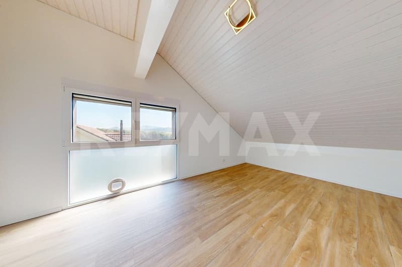 Moderne : 3.5Zimmer-Dachwohnung mit Weitsicht in Golaten (Kallnach) (9)