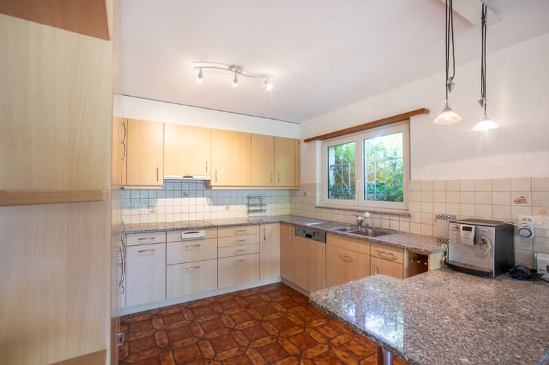 Living on the outskirts of the village: 5.5 room single-family house directly on the agricultural zone (11)