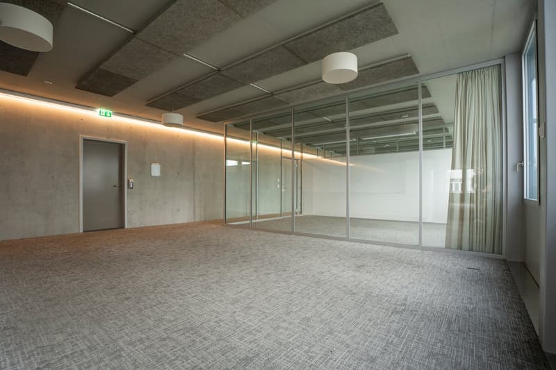 Spazio ufficio - nuovo - centrale - parcheggio sufficiente (11)