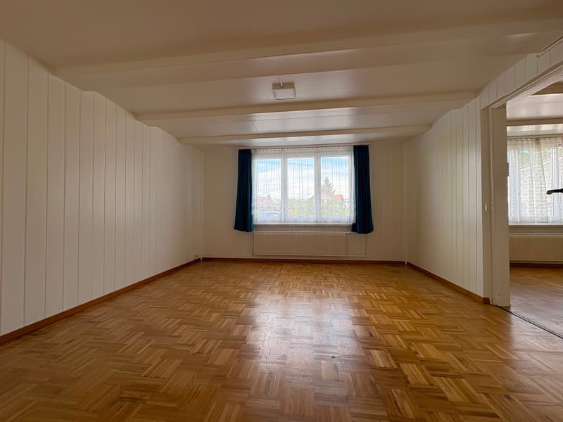 Gemütliche 3.5 Zimmerwohnung im Erdgeschoss mit grosser Küche (3)