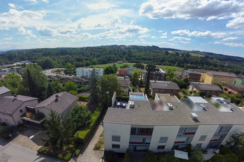 Raumwunder im ruhigen Quartier - Top Aussicht - Grosse Terrasse - Sitzplatz (21)