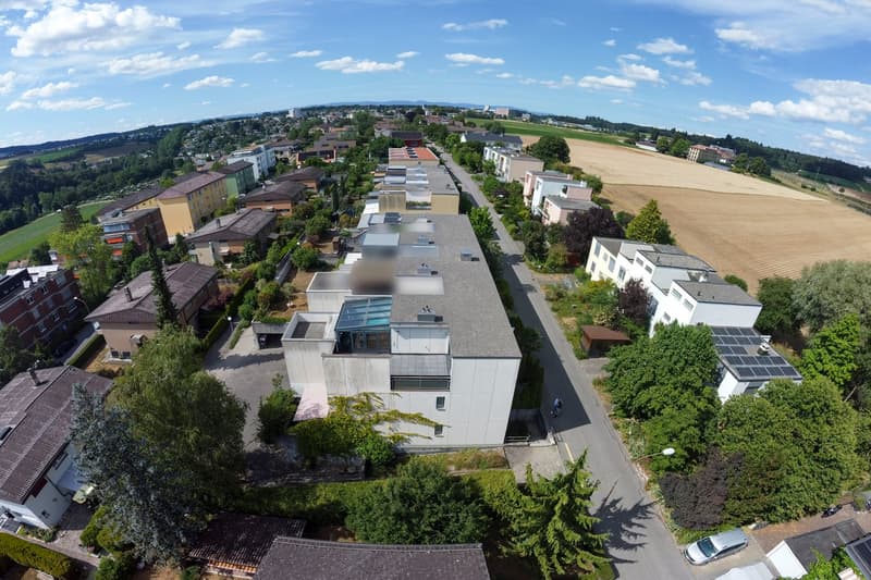 Raumwunder im ruhigen Quartier - Top Aussicht - Grosse Terrasse - Sitzplatz (20)