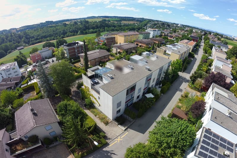 Raumwunder im ruhigen Quartier - Top Aussicht - Grosse Terrasse - Sitzplatz (26)