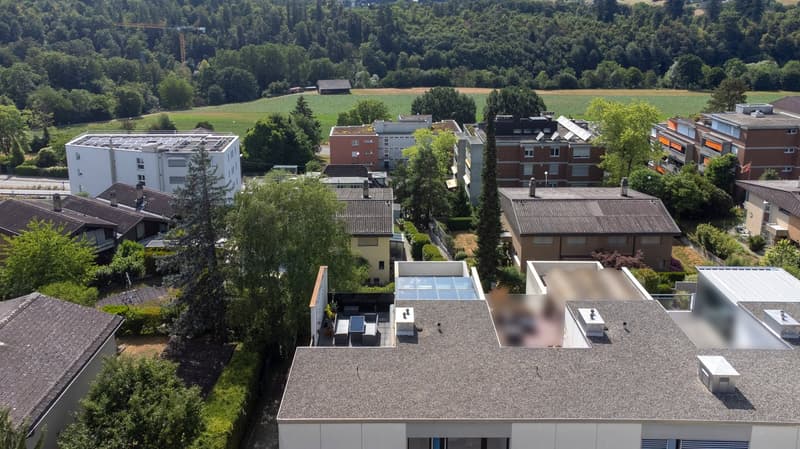 Raumwunder im ruhigen Quartier - Top Aussicht - Grosse Terrasse - Sitzplatz (23)