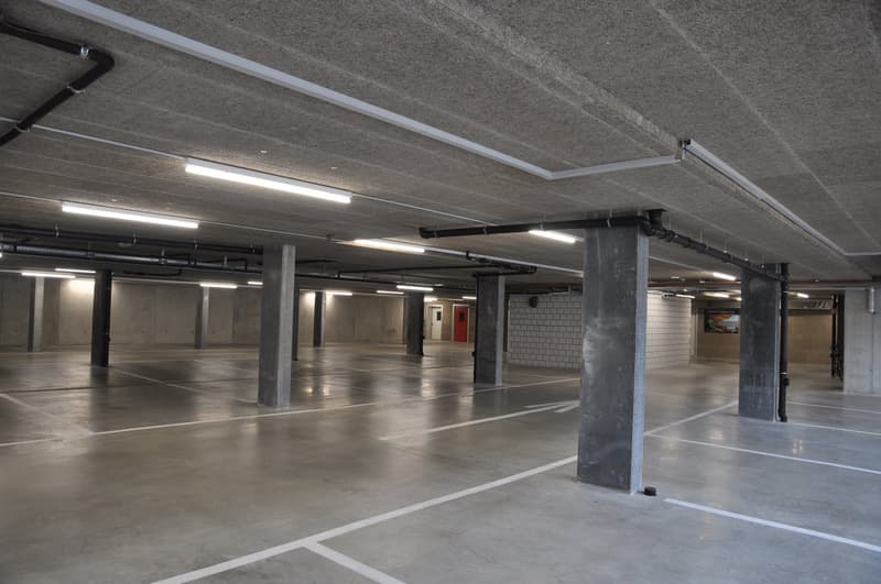 Spazi commerciali pronti per l'occupazione in una posizione ottimale (15)