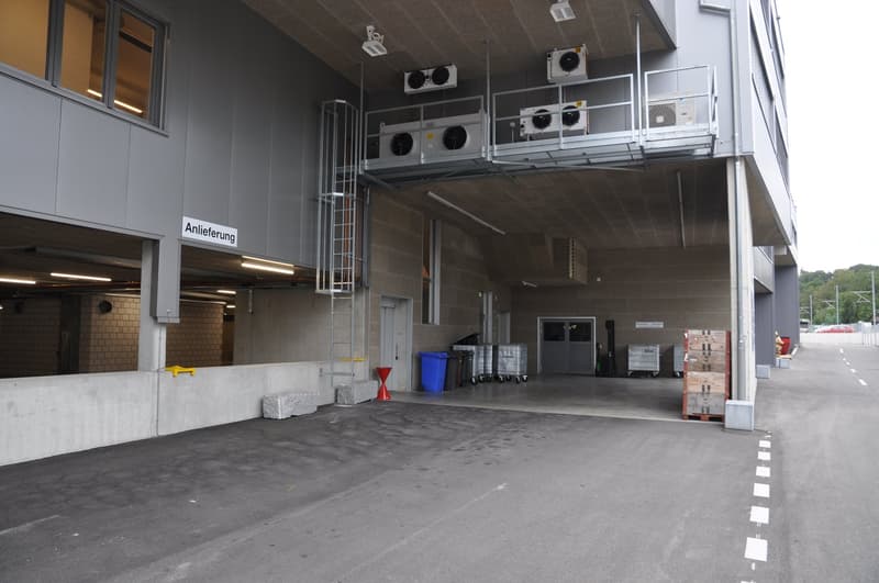 Spazi commerciali pronti per l'occupazione in una posizione ottimale (14)
