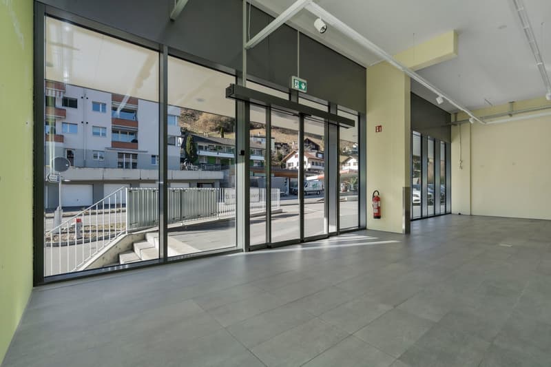 Spazi commerciali pronti per l'occupazione in una posizione ottimale (10)