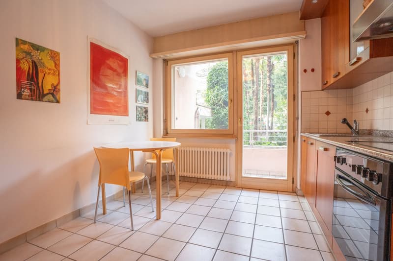 2.5-Zimmerwohnung - lichtdurchflutet - nahe Zentrum - 2 Parkplätze (12)