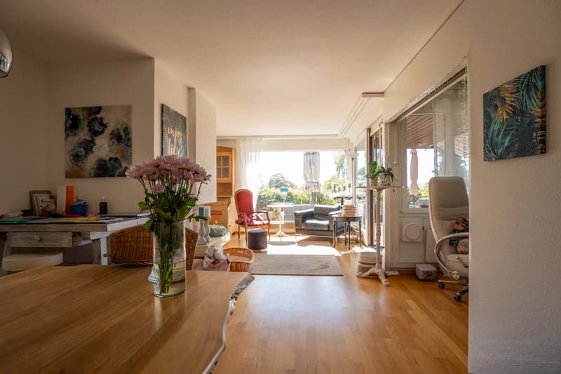 5.5-Zimmer-Wohnung - Eigentumsstandard - mit grossem Garten (5)