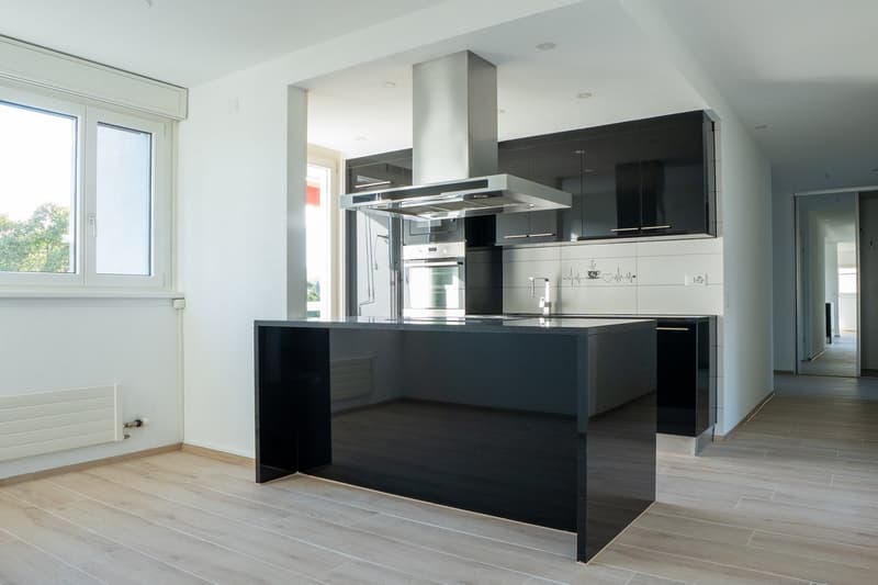 5.5-Zimmerwohnung - modern - hell - renoviert (4)