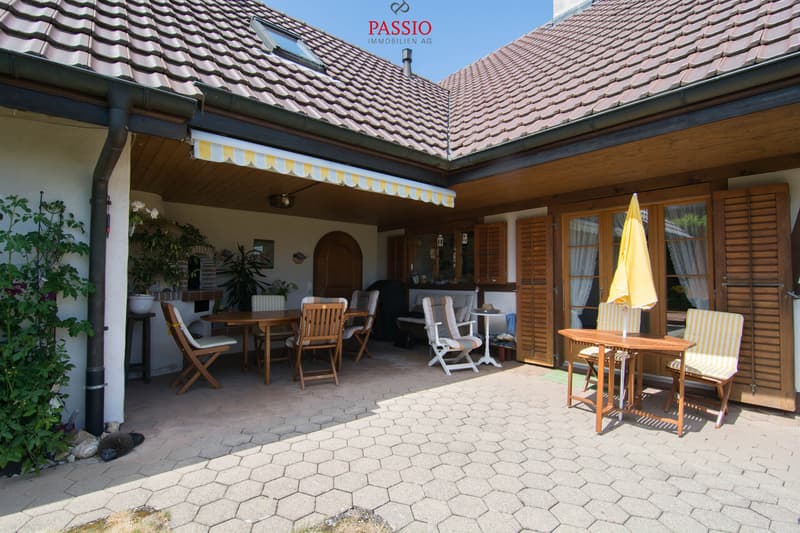Grosses 8,5-Zimmer Haus mit Alpensicht und Gartenidylle (3)