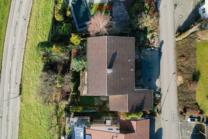 10.5-Zimmer-Einfamilienhaus - Ruhe, Natur & unverbaubare Weitsicht (4)